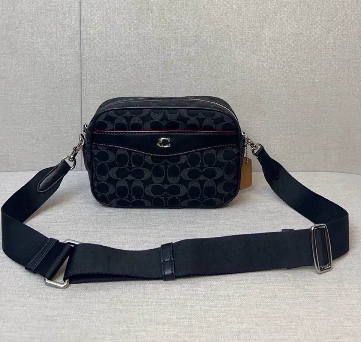 COACH 코치 가방 여성 숄더백 아웃렛 카메라 시그니처 데님 CE744